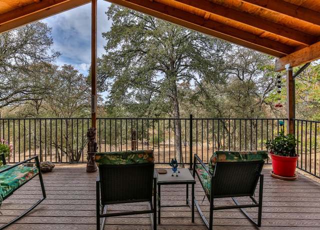 Property at 22422 E Hacienda Dr, Grass Valley, CA 95949, 5 beds, 3 baths