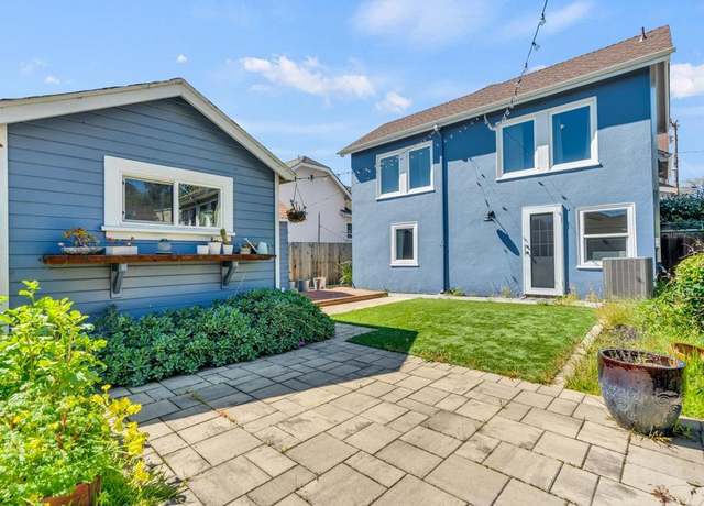 Property at 3026 57th Ave, Oakland, CA 94605, 3 beds, 1.5 baths