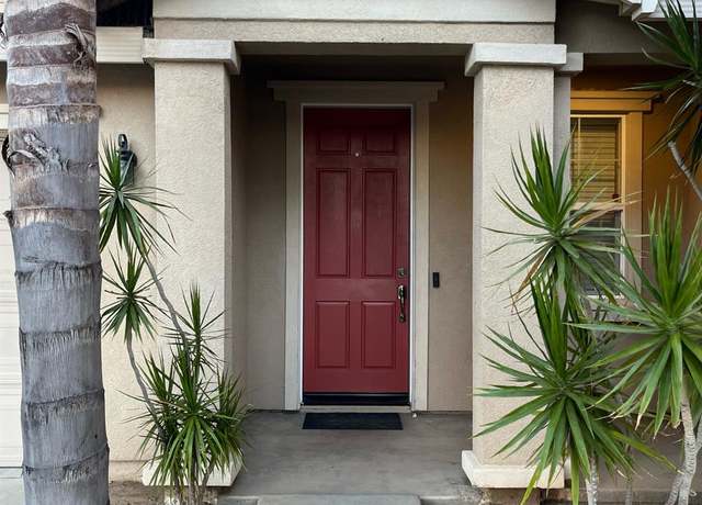 Property at 321 Summer Phlox Ln, Patterson, CA 95363, 7 beds, 3.5 baths