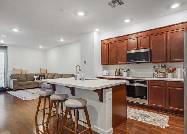 Property at 3063 Eagle Chase Walk, Sacramento, CA 95833, 3 beds, 3.5 baths