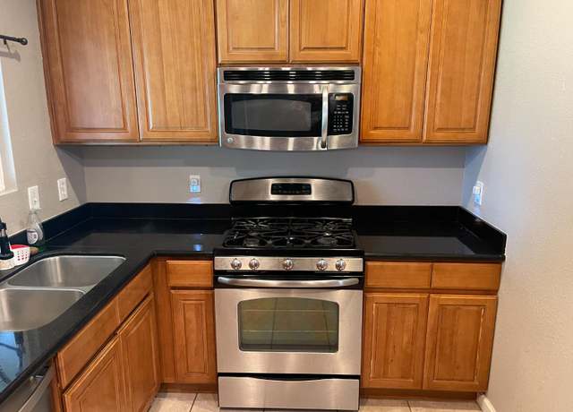 Property at 5970 E Highway 26, Stockton, CA 95215, 3 beds, 2 baths