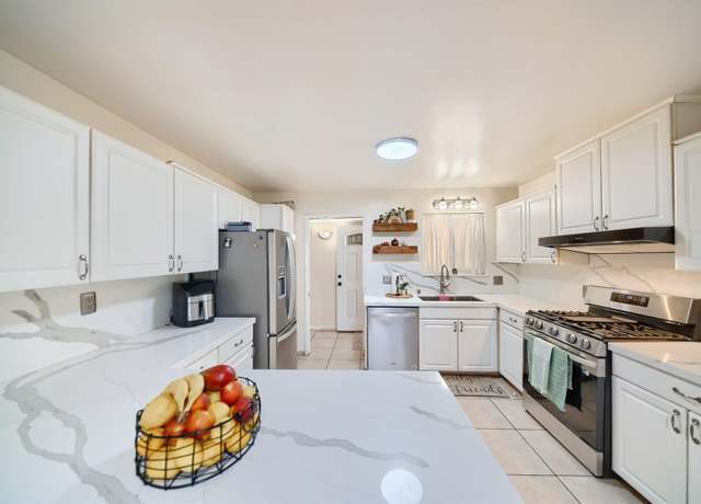 Property at 610 Highmoor Ave, Stockton, CA 95210, 3 beds, 2 baths