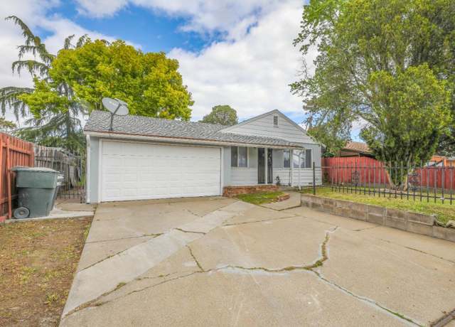 Property at 5005 32nd Ave, Sacramento, CA 95824, 3 beds, 1 bath