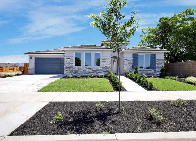 Property at 1093 Royo Ranchero, Yuba City, CA 95993, 5 beds, 4 baths