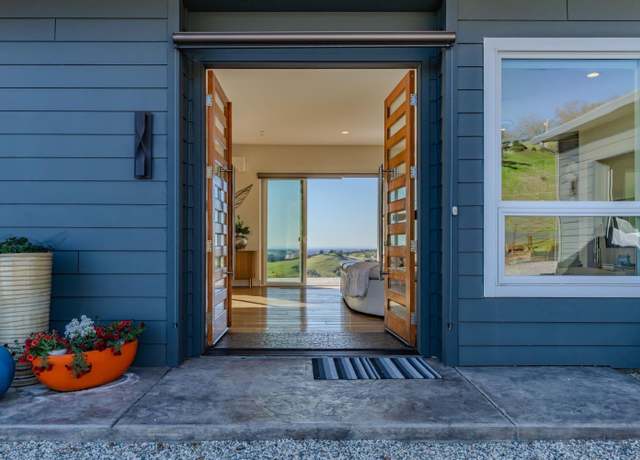 Property at 10825 Last Chance Aly, Amador City, CA 95601, 2 beds, 2 baths