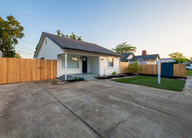 Property at 1824 E Robertson St, Stockton, CA 95205, 2 beds, 1 bath