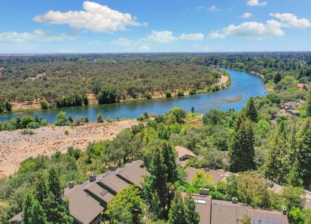 Property at 26 River Bluff Ln, Carmichael, CA 95608, 3 beds, 3.5 baths