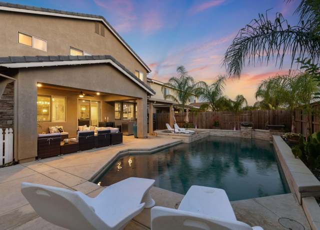 Property at 509 Carver Ct, Roseville, CA 95747, 5 beds, 5 baths