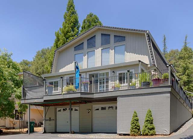 Property at 11760 Torrey Pnes, Auburn, CA 95602, 2 beds, 3 baths