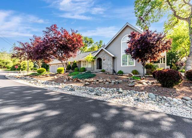 Property at 13672 Strawberry Cir, Penn Valley, CA 95946, 3 beds, 2.5 baths