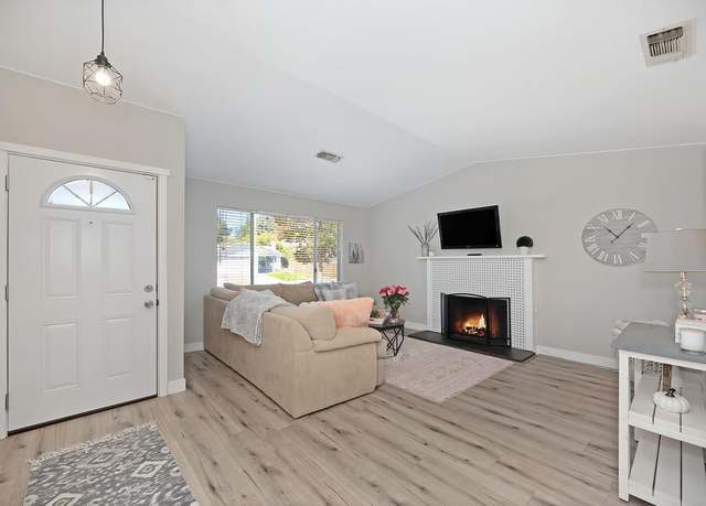Property at 2173 Ohio River Dr, Rancho Cordova, CA 95670, 3 beds, 2 baths