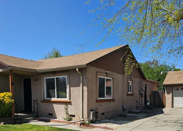 Property at 923 Acacia St, Modesto, CA 95351, 3 beds, 2 baths