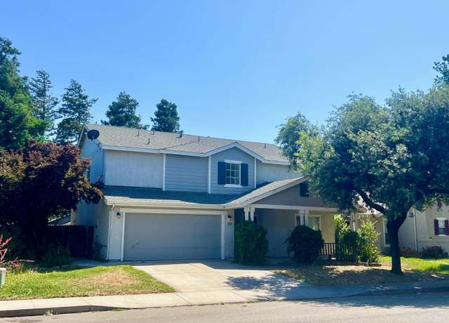 Property at 1216 Ibis Dr, Patterson, CA 95363, 4 beds, 2.5 baths