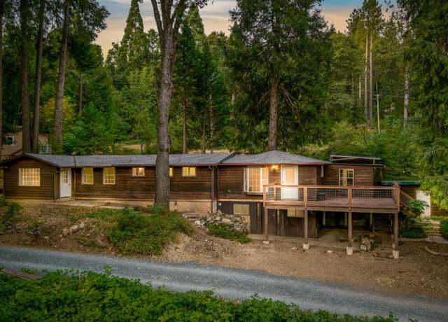 Property at 13905 Clover Leaf Ct, Grass Valley, CA 95945, 4 beds, 2 baths