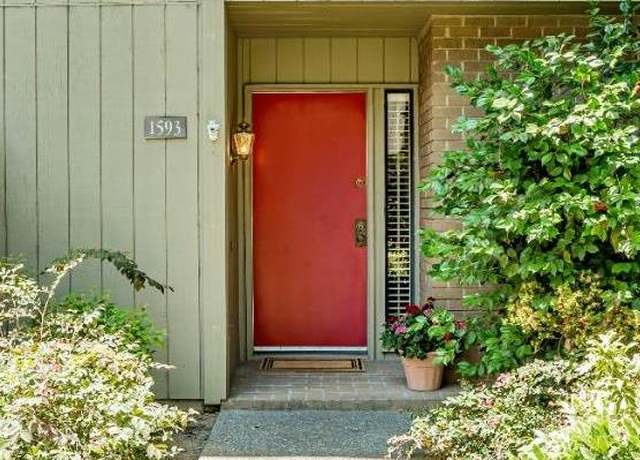 Property at 1593 University Ave, Sacramento, CA 95825, 3 beds, 2.5 baths
