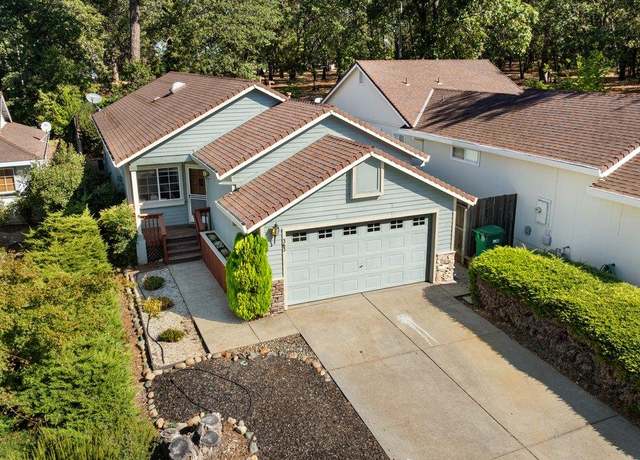 Property at 363 Vistamont Dr, Grass Valley, CA 95945, 2 beds, 2 baths