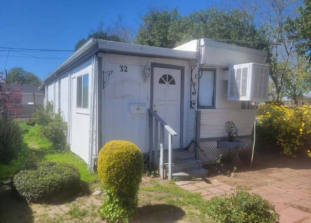 Property at 908 Atlantic St #32, Roseville, CA 95678, 1 bed, 1 bath