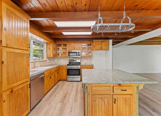 Property at 14428 Garden Bar Rd, Grass Valley, CA 95949, 3 beds, 2 baths