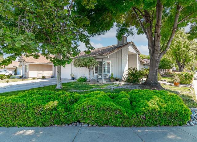 Property at 3459 Waynesboro Dr, Ceres, CA 95307, 2 beds, 2 baths