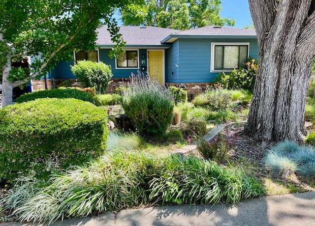 Property at 4613 Staggs Way, Sacramento, CA 95822, 2 beds, 1.5 baths