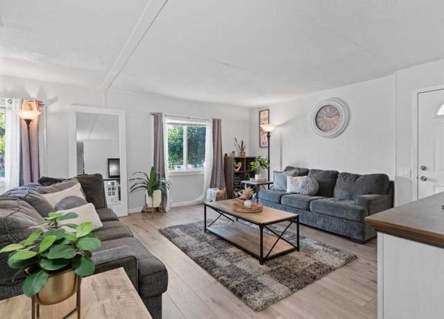 Property at 19690 N Hwy 99 #27, Acampo, CA 95220, 3 beds, 2 baths