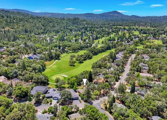 Property at 17883 Jayhawk Dr, Penn Valley, CA 95946, 3 beds, 2 baths