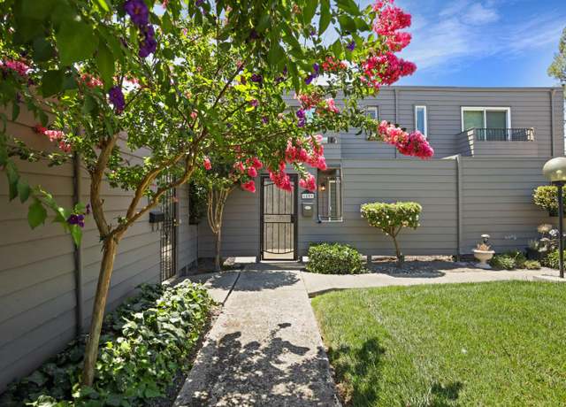 Property at 6809 Mill Springs Ct, Stockton, CA 95219, 2 beds, 2.5 baths