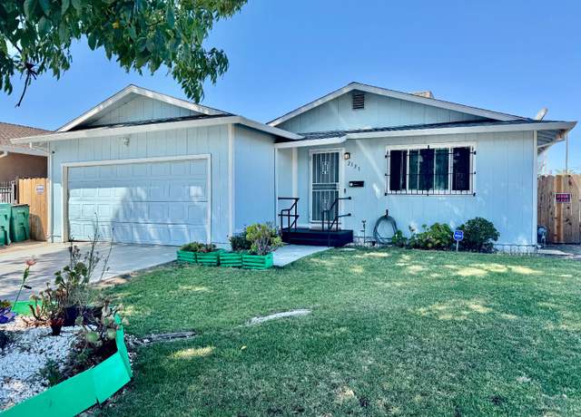 Property at 2131 S Sacramento St, Stockton, CA 95206, 3 beds, 1.5 baths