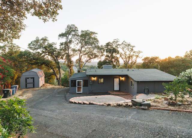 Property at 475 Racetrack St, Auburn, CA 95603, 3 beds, 2 baths