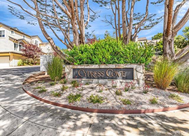 Property at 65 Patrick Way, Half Moon Bay, CA 94019, 2 beds, 2.5 baths