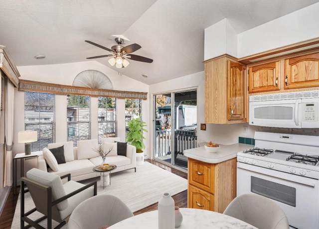 Property at 220 Robin St, Penn Valley, CA 95946, 1 bed, 1 bath