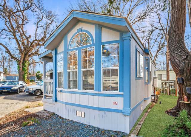 Property at 220 Robin St, Penn Valley, CA 95946, 1 bed, 1 bath