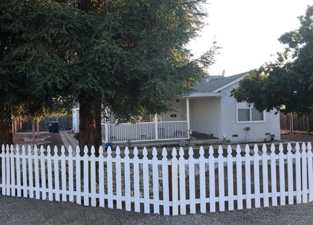 Property at 101 W Howard, Visalia, CA 93277, 2 beds, 1 bath