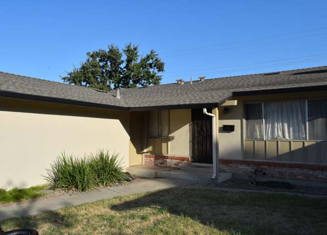 Property at 711 E Banbury Dr, Stockton, CA 95207, 4 beds, 2 baths