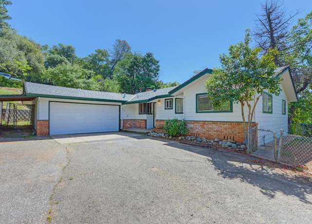 Property at 152 Mulberry Ln, Auburn, CA 95603, 3 beds, 2 baths