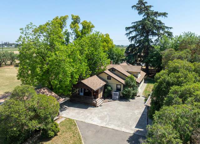 Property at 10600 Pioneer Ave, Oakdale, CA 95361, 5 beds, 2 baths