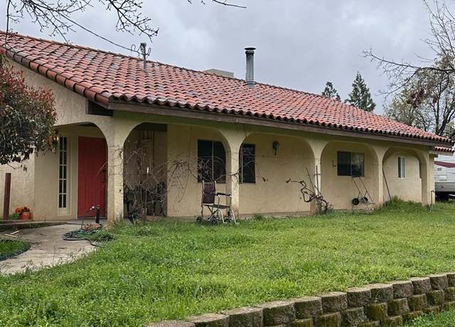 Property at 9047 Swasey Rd, Redding, CA 96001, 2 beds, 2 baths