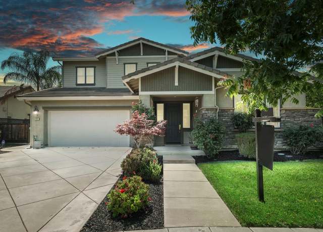 Property at 247 N Menlo Park Ct, Mountain House, CA 95391, 4 beds, 3.5 baths