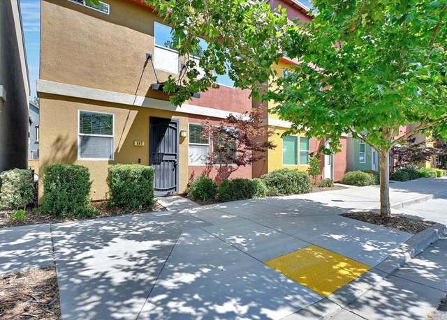 Property at 887 Graphite Ln, West Sacramento, CA 95691, 2 beds, 2.5 baths
