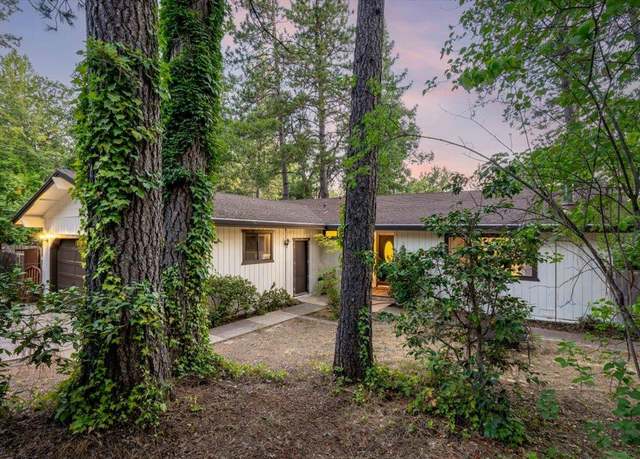 Property at 11508 Marilyn Ct, Grass Valley, CA 95949, 3 beds, 2 baths