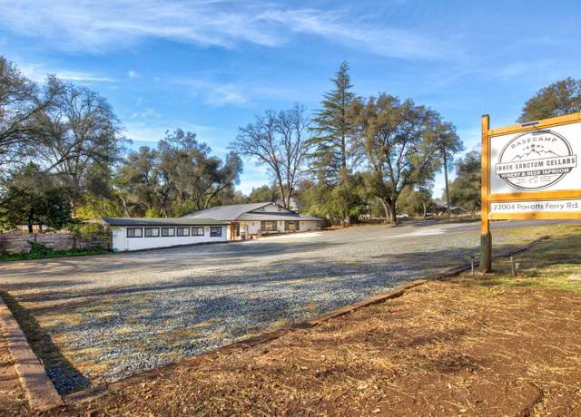 Property at 22004 Parrots Ferry Rd, Sonora, CA 95370, 2 beds, 3 baths