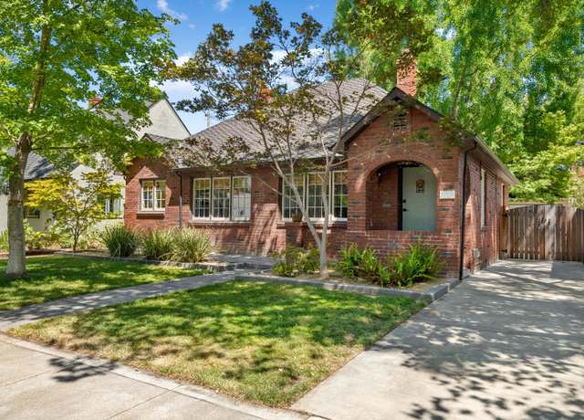 Property at 2709 Florence Pl, Sacramento, CA 95818, 2 beds, 1 bath