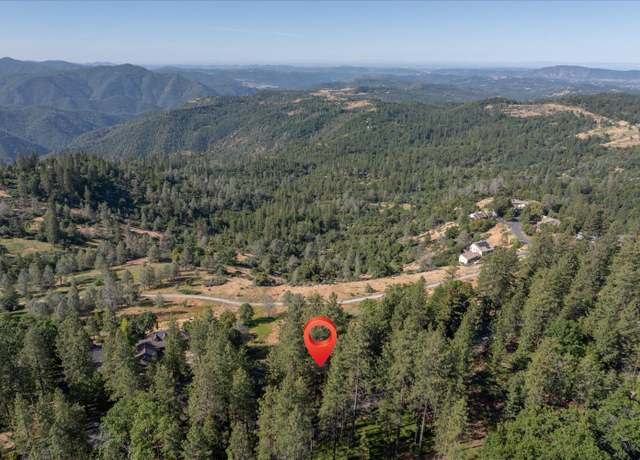 Property at 1262 Heather Dr, Murphys, CA 95247