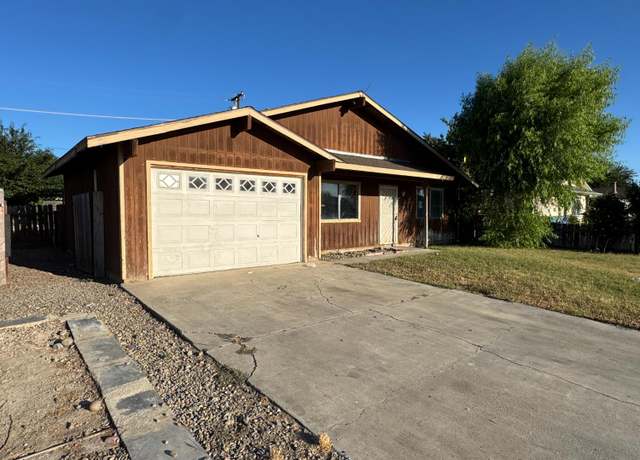 Property at 323 Kumquat Ave, Los Banos, CA 93635, 3 beds, 2 baths