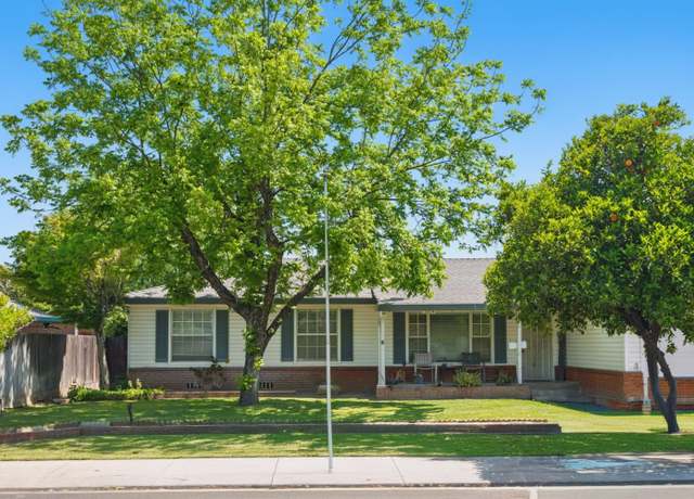 Property at 2004 2nd St, Ceres, CA 95307, 4 beds, 3 baths
