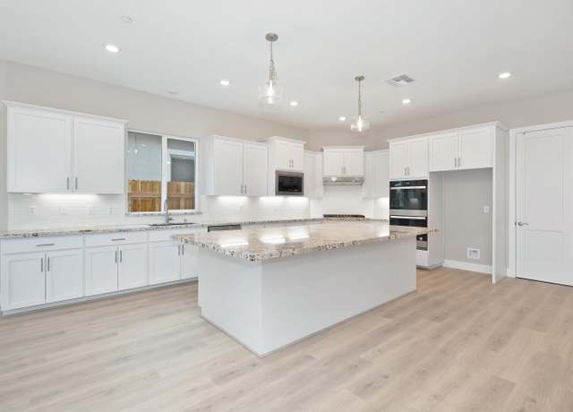 Property at 309 Bee Balm Ct, Roseville, CA 95747, 3 beds, 3 baths