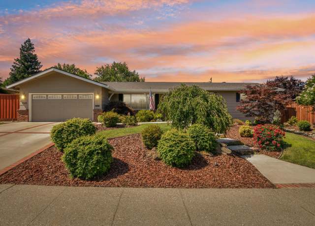 Property at 7213 Walnut Rd, Fair Oaks, CA 95628, 3 beds, 2 baths