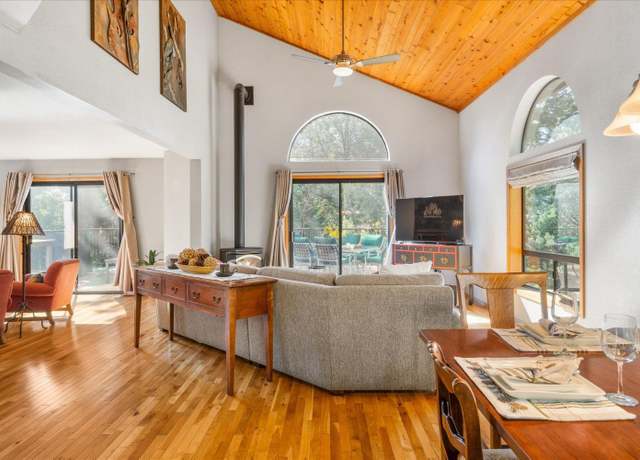Property at 621 Forest Meadows Dr, Murphys, CA 95247, 3 beds, 2.5 baths