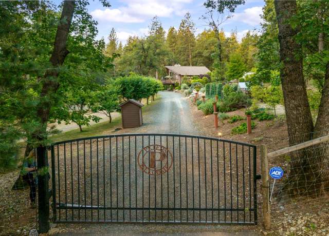 Property at 16057 Brooks Rd, Grass Valley, CA 95945, 3 beds, 3 baths