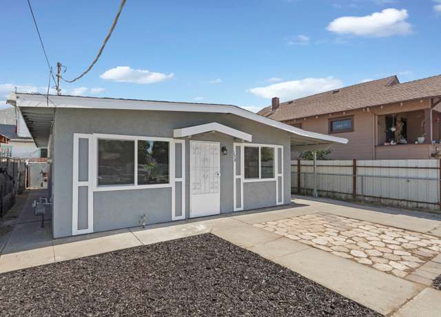 Property at 138 E Jackson St, Stockton, CA 95206, 3 beds, 1 bath